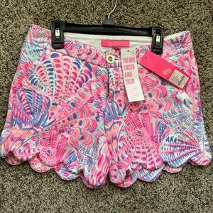 Lilly Pulitzer matching dress, shorts.  See separate listings.  Leggings sold.